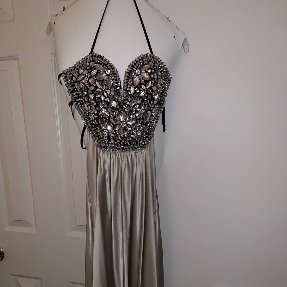 Mignon gown - Picture 4 of 6